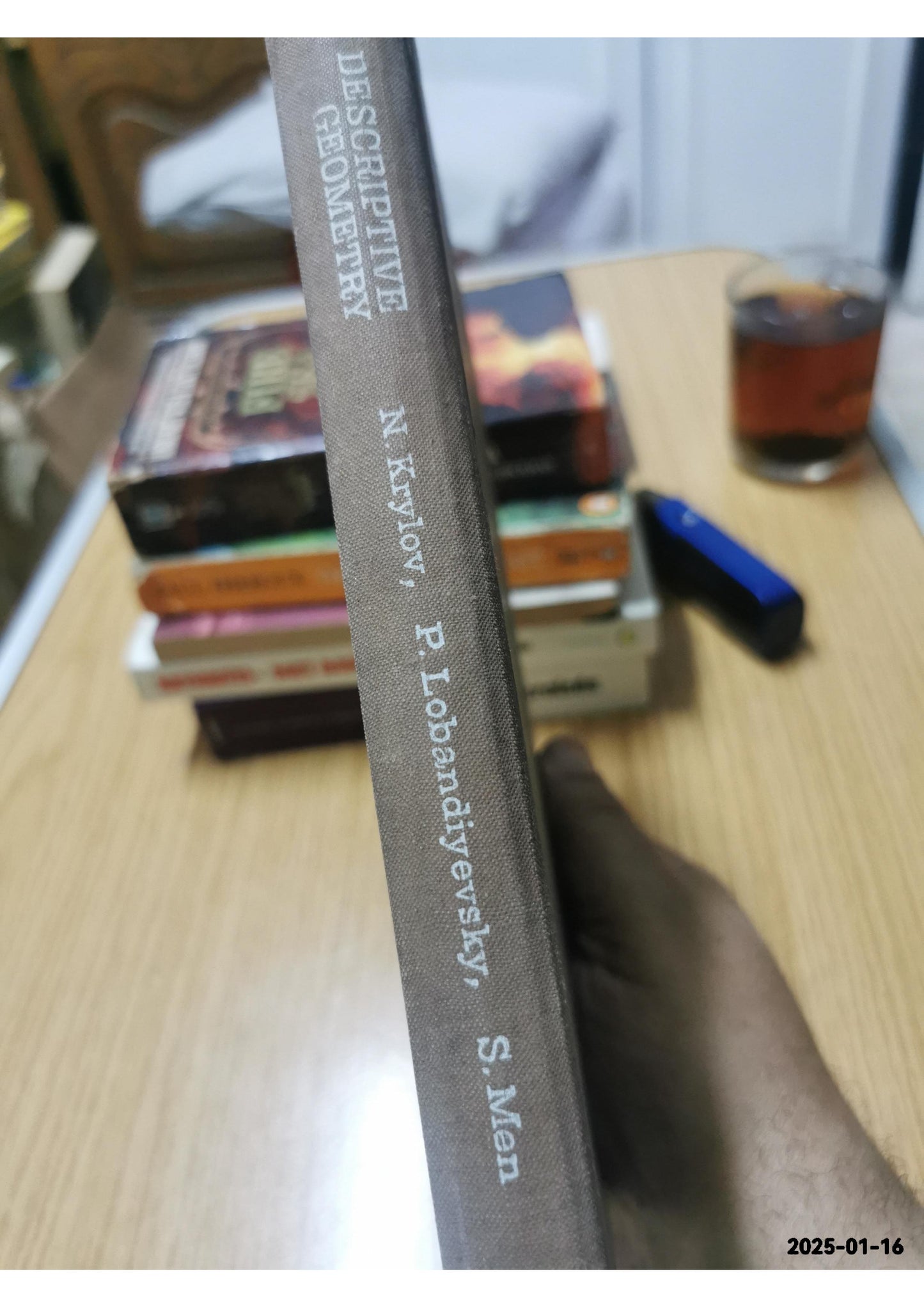 Descriptive Geometry N. Krylov; P. Lobandiyevsky; S. Men Published by Moscow, Mir Publishers, 1968 Condition: Very Good Hardcover