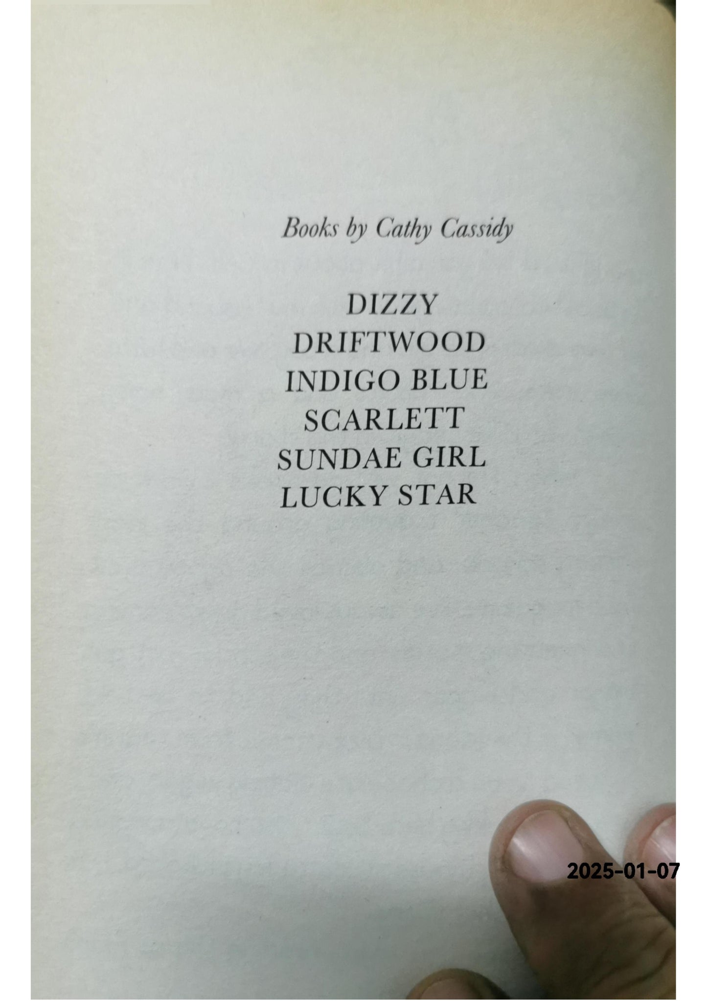 Dizzy Hardcover – Paperback - by Cathy Cassidy (Author)