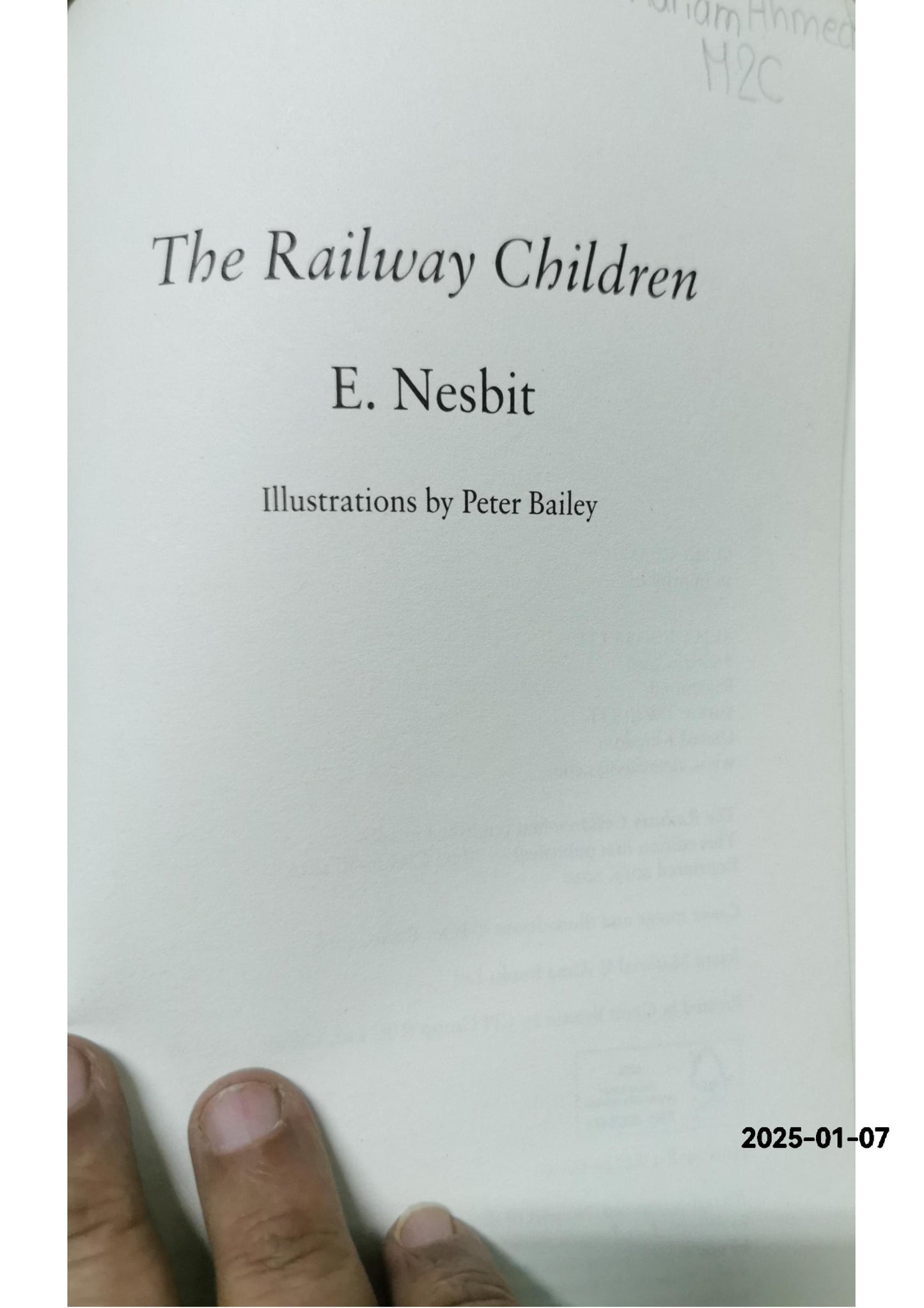 The Railway Children: Illustrated by Peter ... by E. Nesbit Paperback / softback