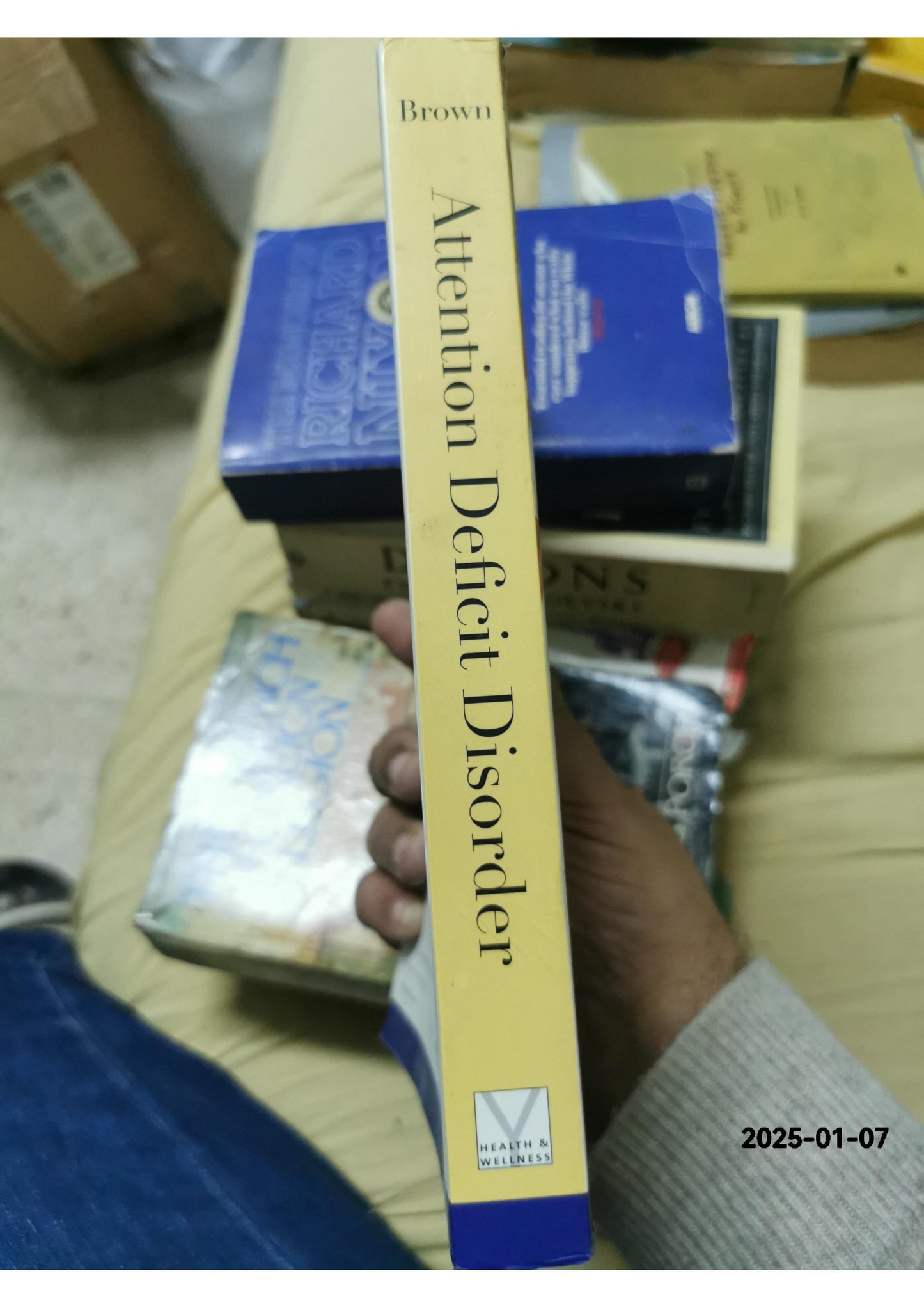 Attention Deficit Disorder: The Unfocused Mind in Children and Adults (Yale University Press Health & Wellness) Paperback – October 1, 2006 by Thomas Brown (Author)