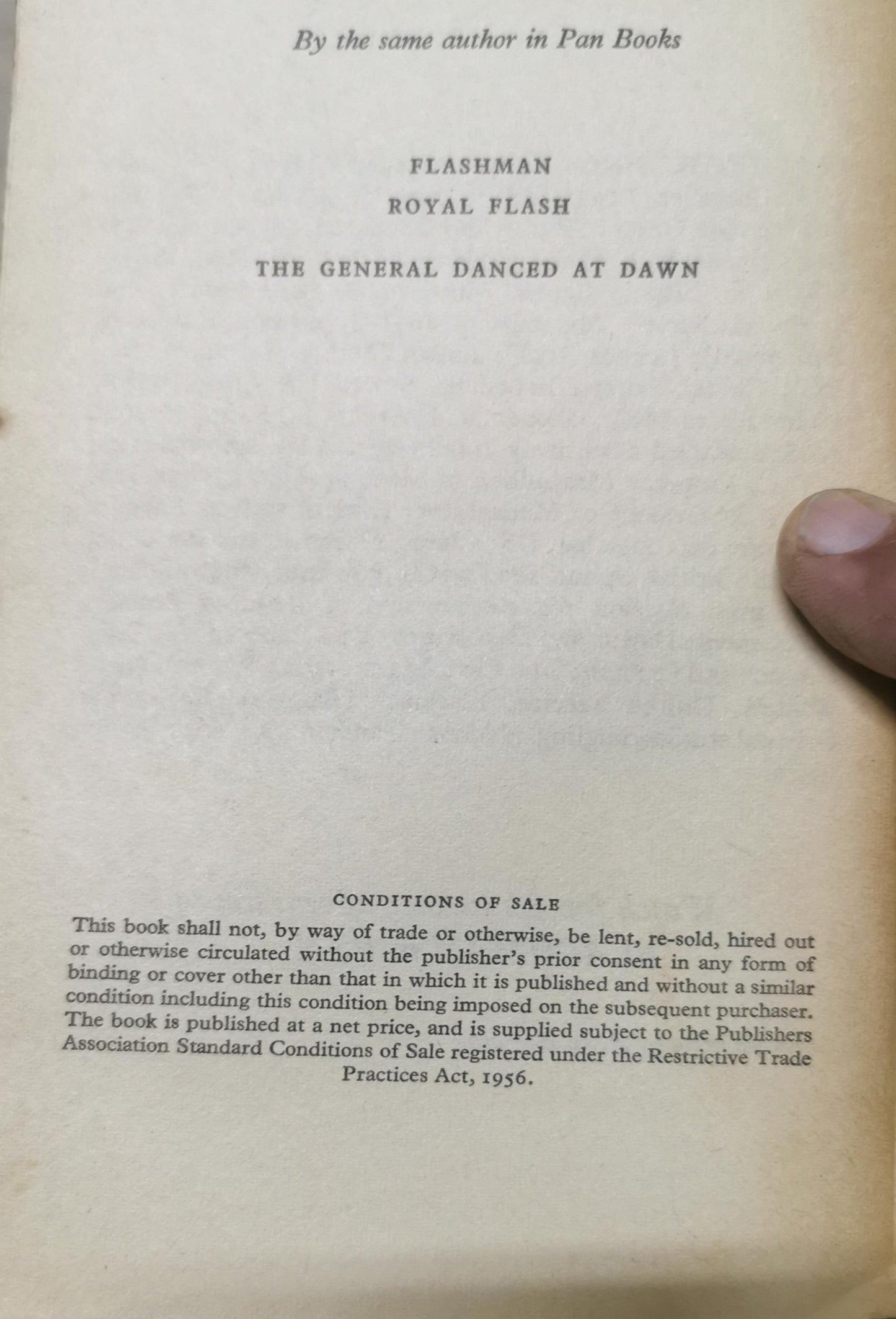 Flash for Freedom ! George MacDonald Fraser 4.21 4.21 out of 5 stars 5,233 ratings by Goodreads ISBN 10: 0394479475 / ISBN 13: 9780394479477 Published by Alfred A. Knopf January 1972, 1972 Language: English Used Condition: Collectible - Acceptable