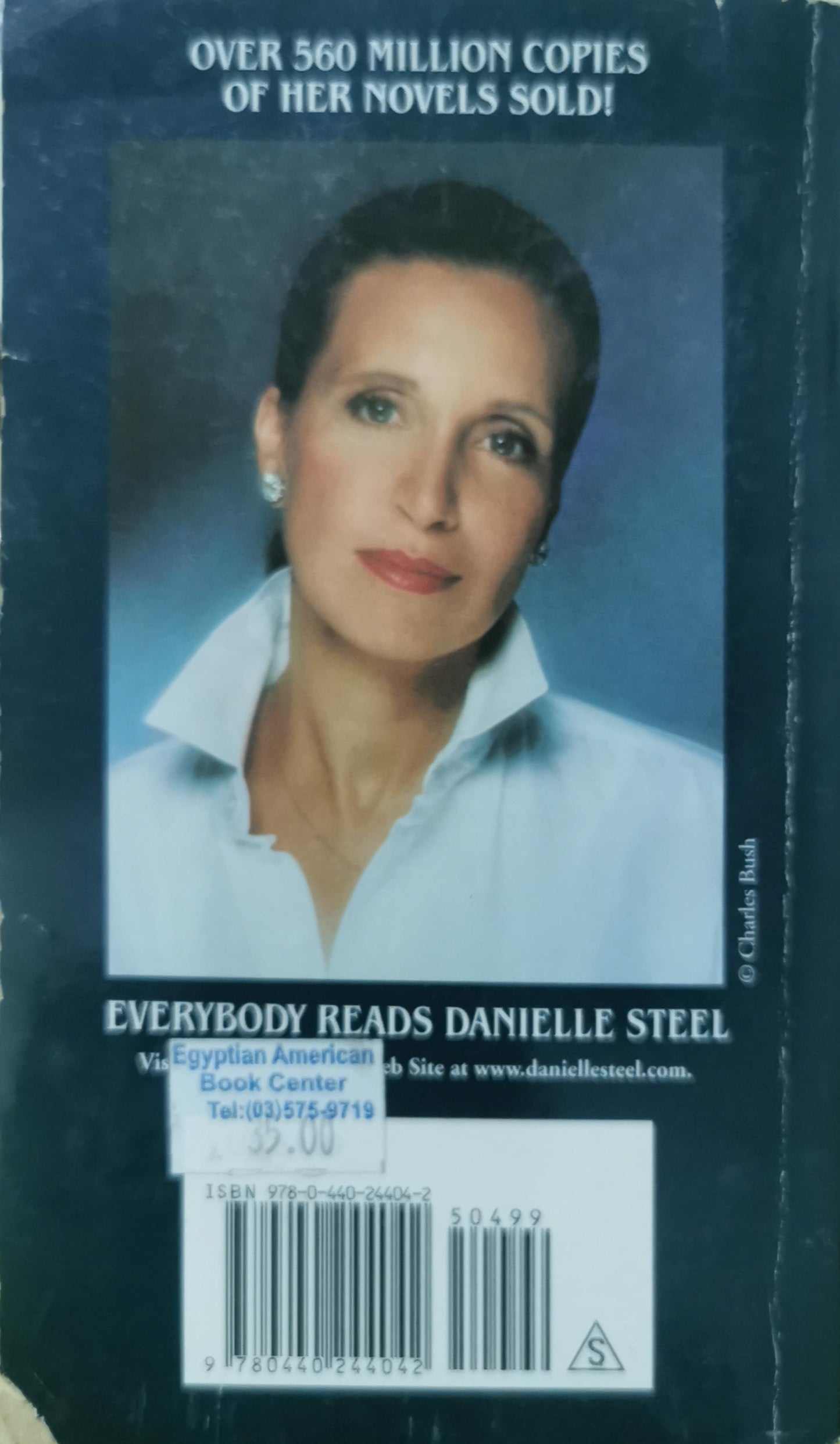 No Greater Love Novel by Danielle Steel