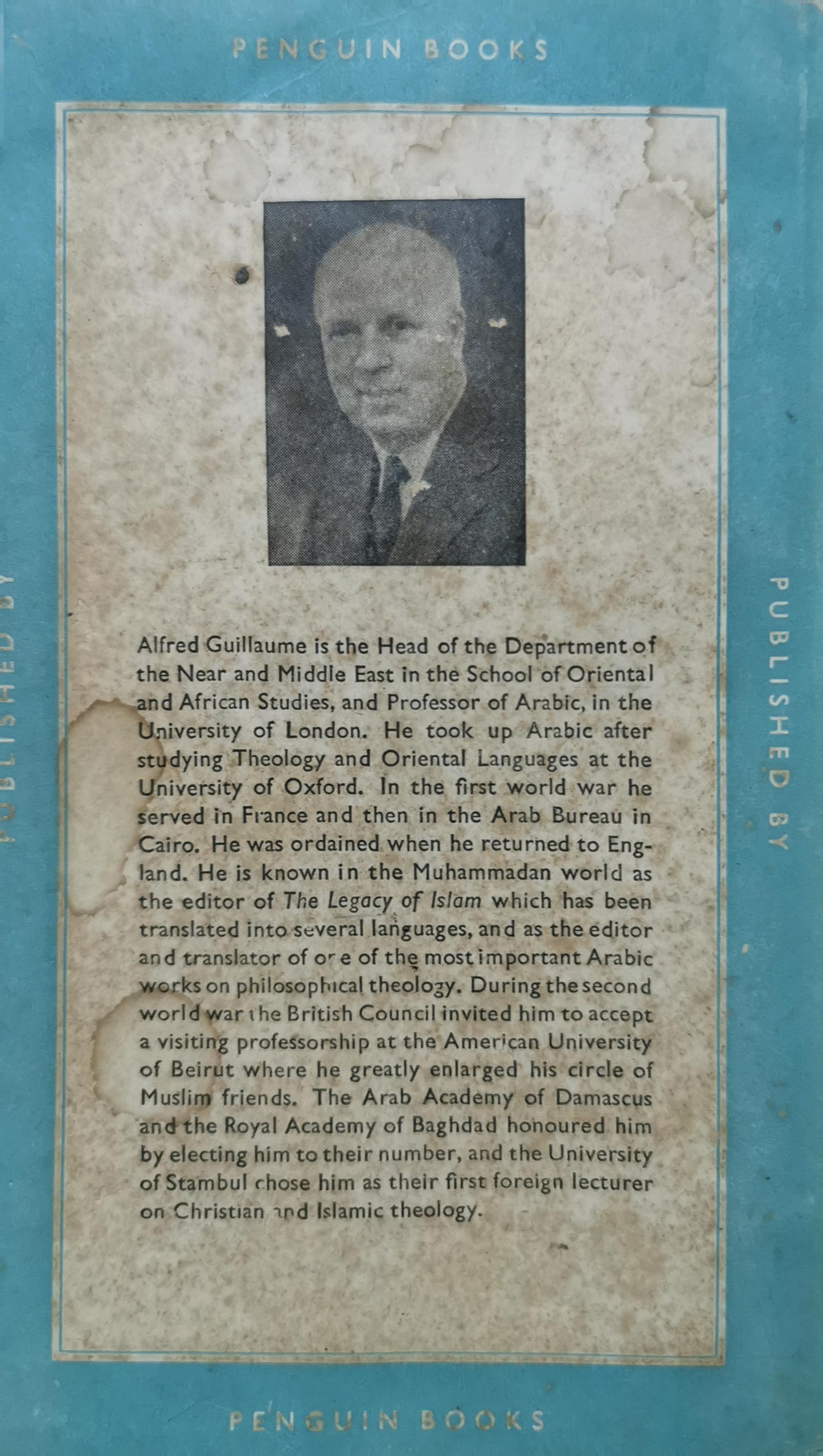 Islam (Pelican S.) Paperback – 1 Jan. 1954 by Alfred Guillaume (Author)