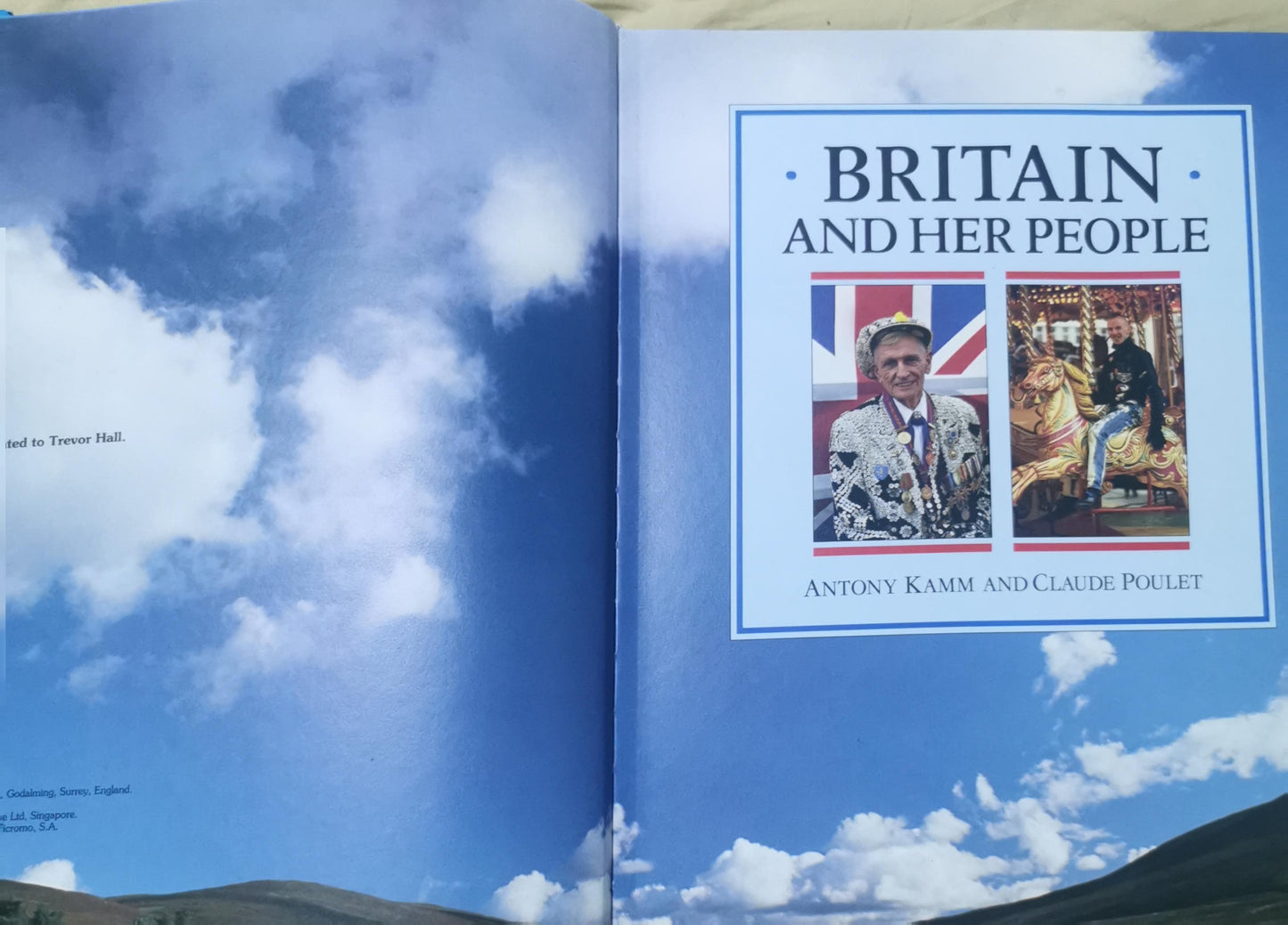 Britain and Her People Hardcover – 1 Aug. 1990 by Antony Kamm (Author), Claude Poulet (Author)