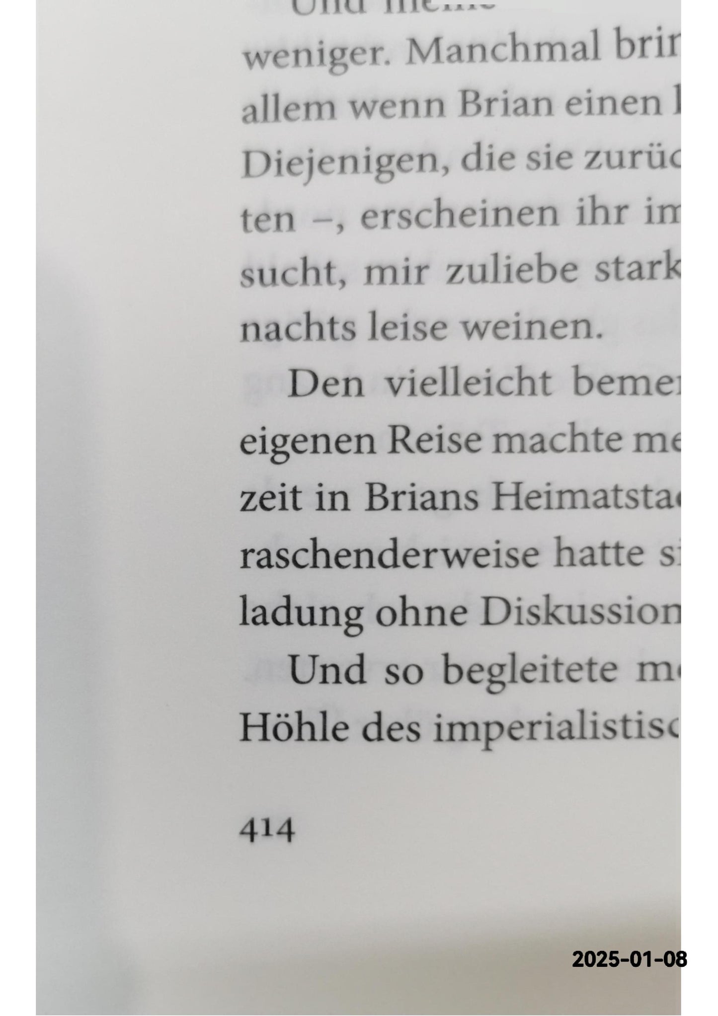 Schwarze Magnolie: Wie ich aus Nordkorea entkam. Ein Bericht aus der Hölle Hardcover – July 13, 2015 German Edition  by Hyeonseo Lee (Author), David John (Author)