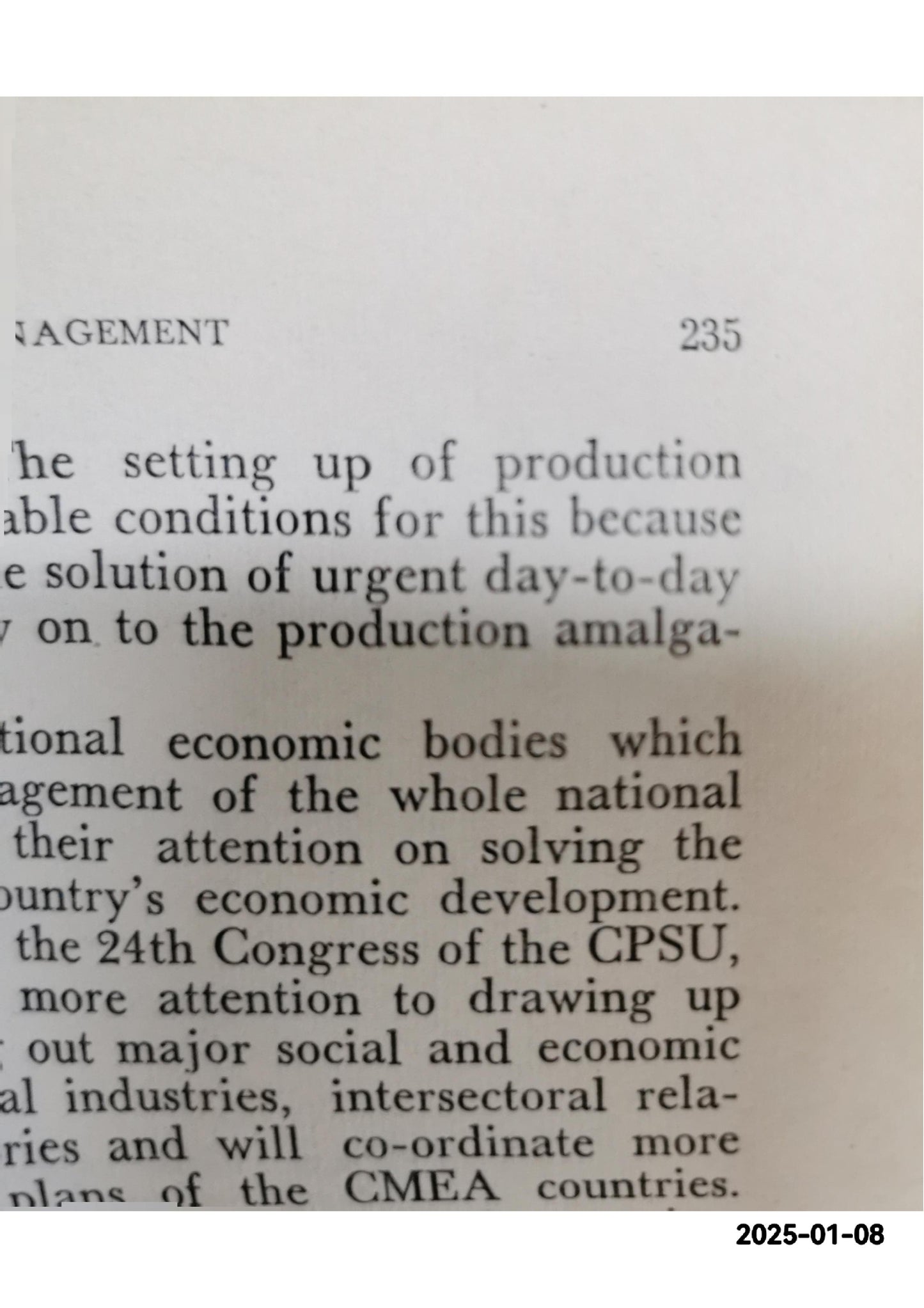 Soviet economy forges ahead;: Ninth five-year plan 1971-1975 (Socialism today) - Hardcover - author (Author)