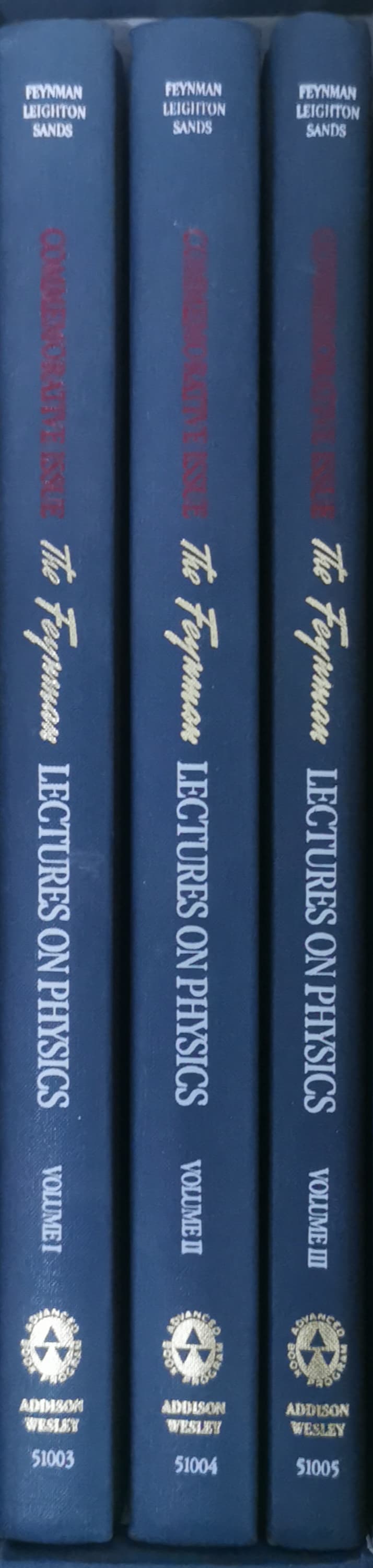 The Feynman Lectures on Physics: Commemorative Issue, Three Volume Set by Richard P. Feynman (Author), Robert B. Leighton (Author), Matthew Sands (Author)