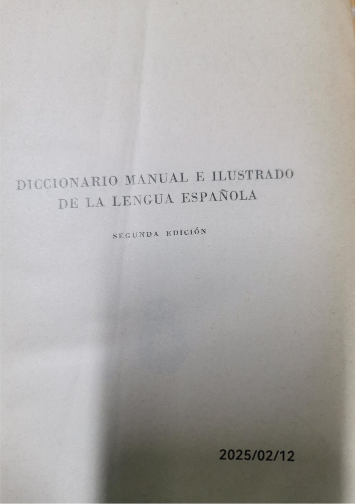 Diccionario Manual e Ilustrado De La Lengua Espanola Hardcover – January 1, 1975 Spanish Edition  by Real Academia Espanola (Author)