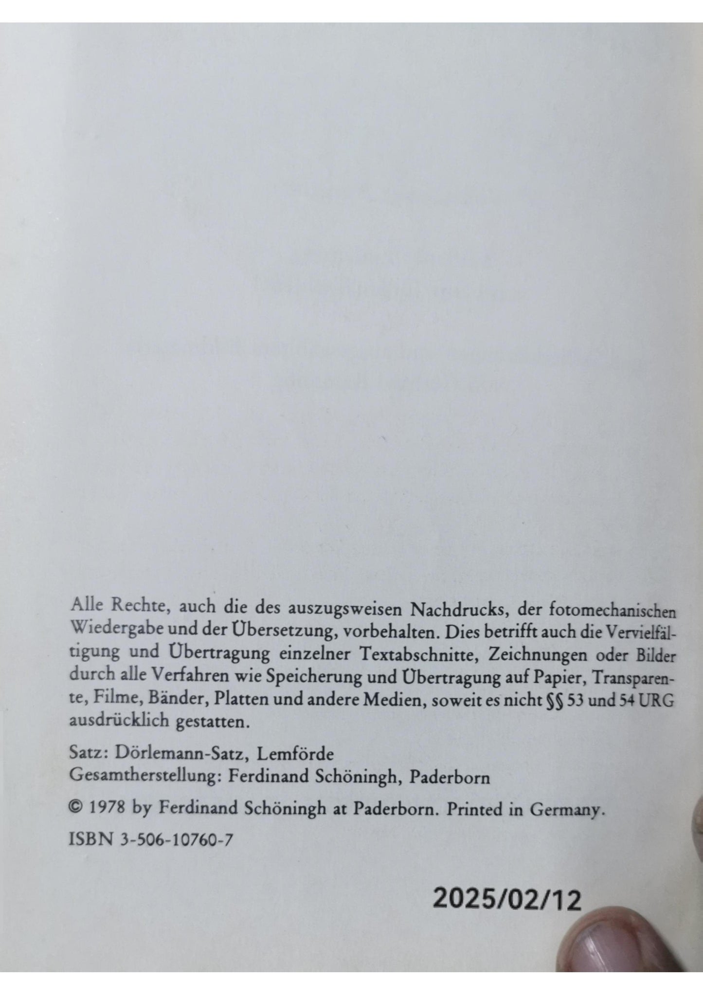 Bellum Gallicum. Text. Paperback – 14 Sept. 2010 Latin edition  by Alois Guthardt (Herausgeber), Gaius Iulius Caesar (Autor)