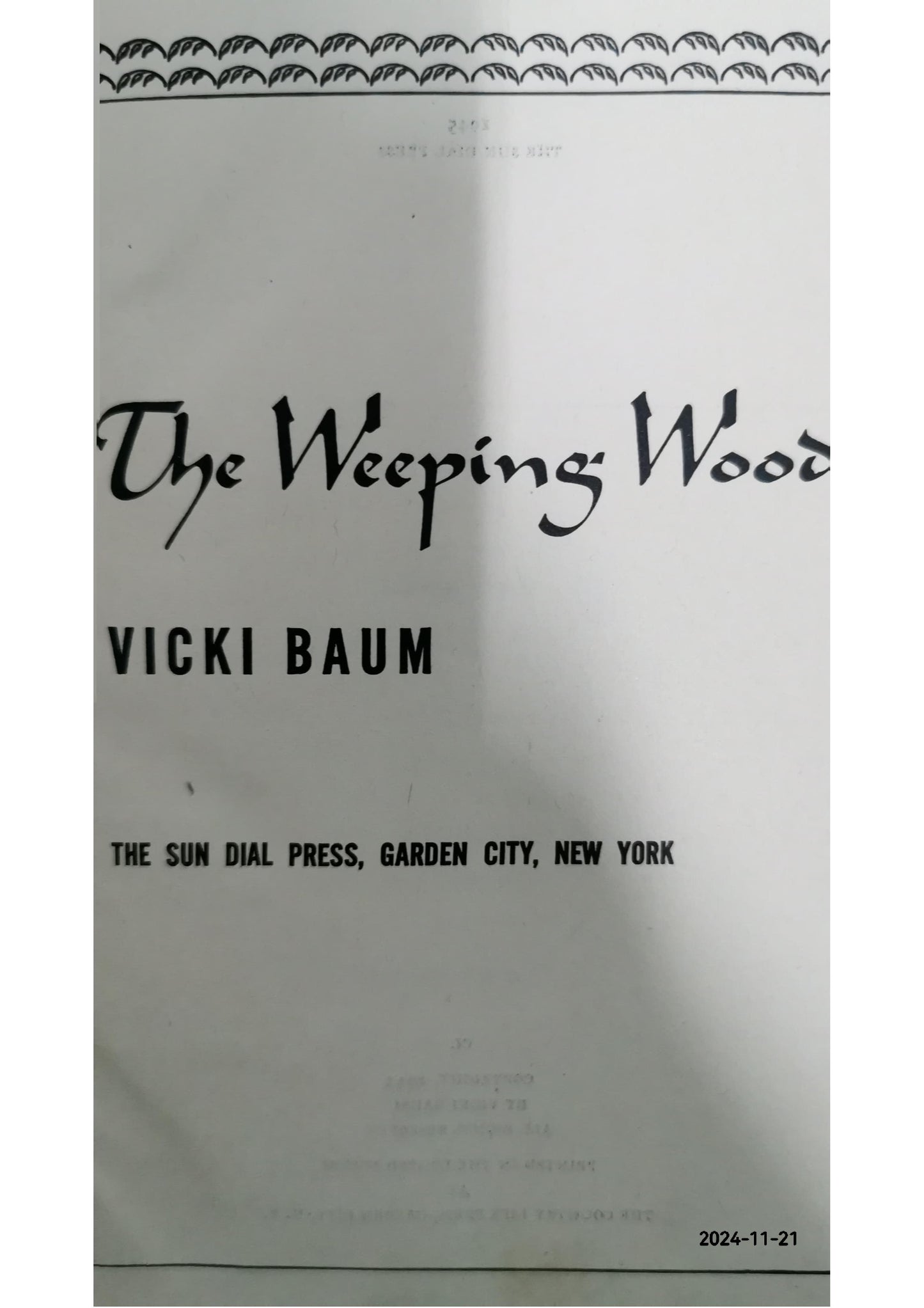 The Weeping Wood Hardcover – January 1, 1931 by Vicki BAUM