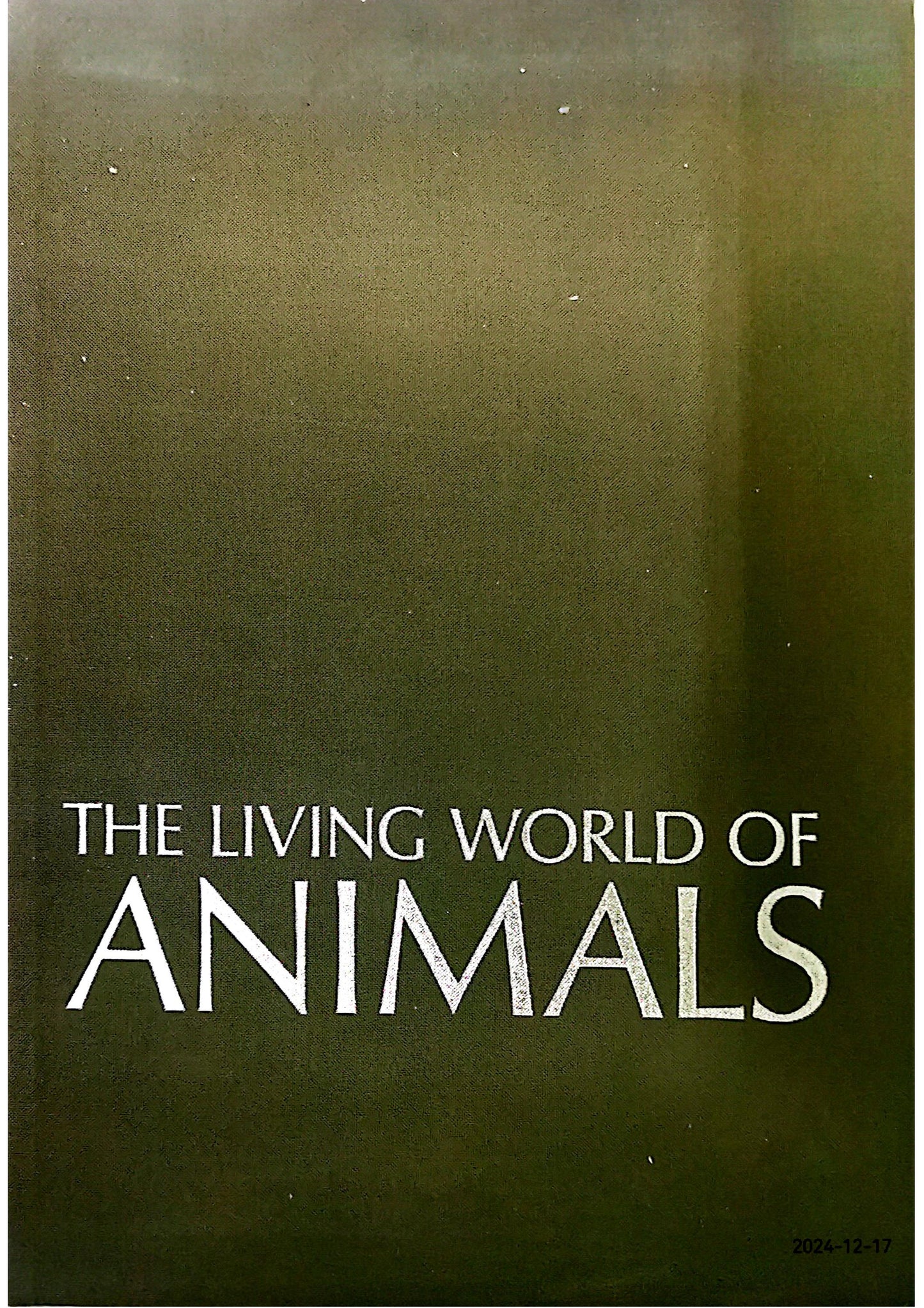 The Living World of Animals Hardcover – January 1, 1978 by Readers Digest (Author)