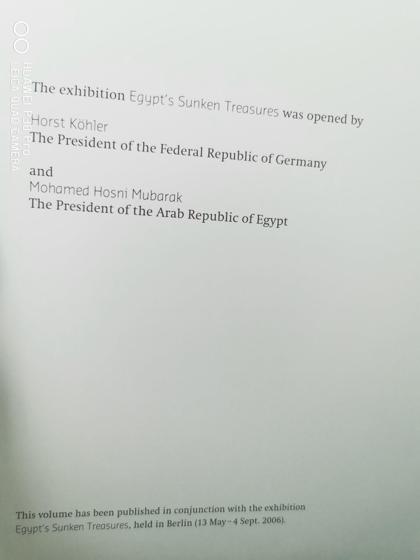 Egypt's Sunken Treasures Revised, Updated Edition by Franck Goddio (Author), Manfred Clauss (Author)