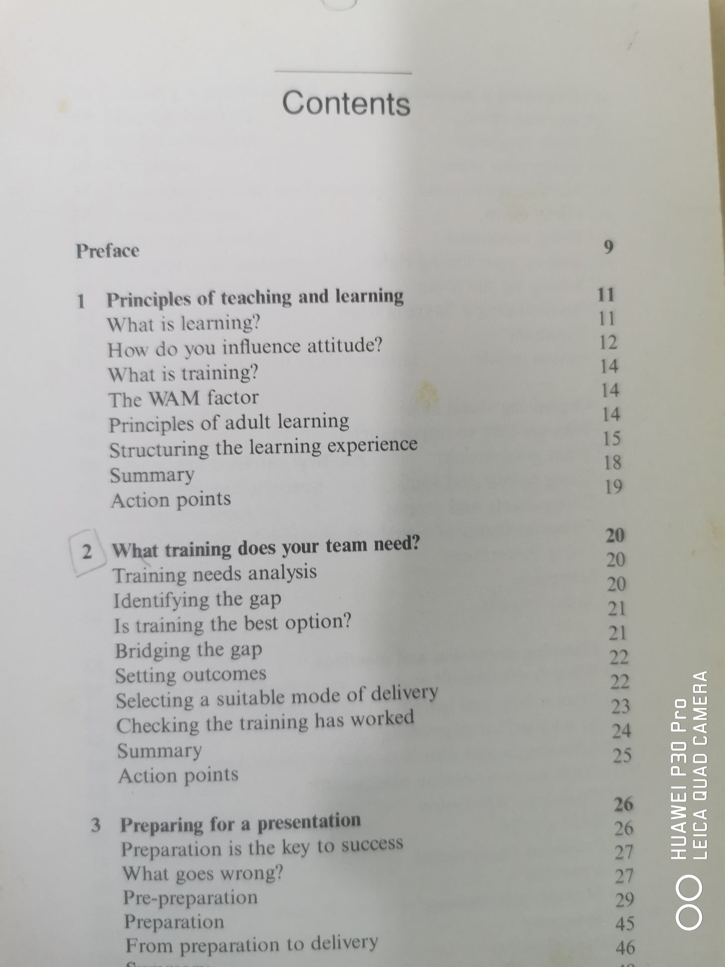 Train Your Team Yourself: How to Design and Deliver Effective In-house Training Courses Book by Lisa Hadfield-Law