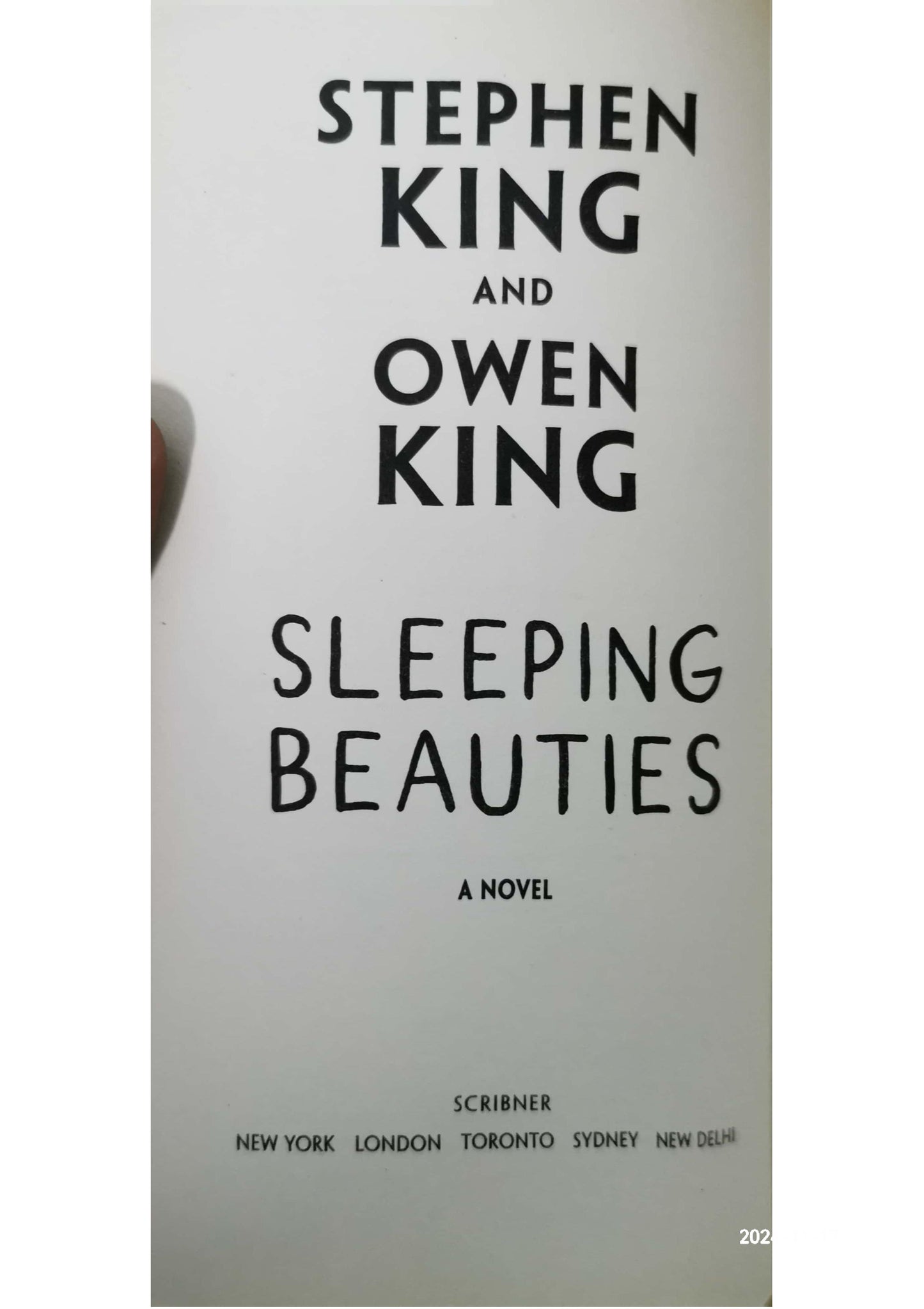 Sleeping Beauties Novel by Owen King and Stephen King