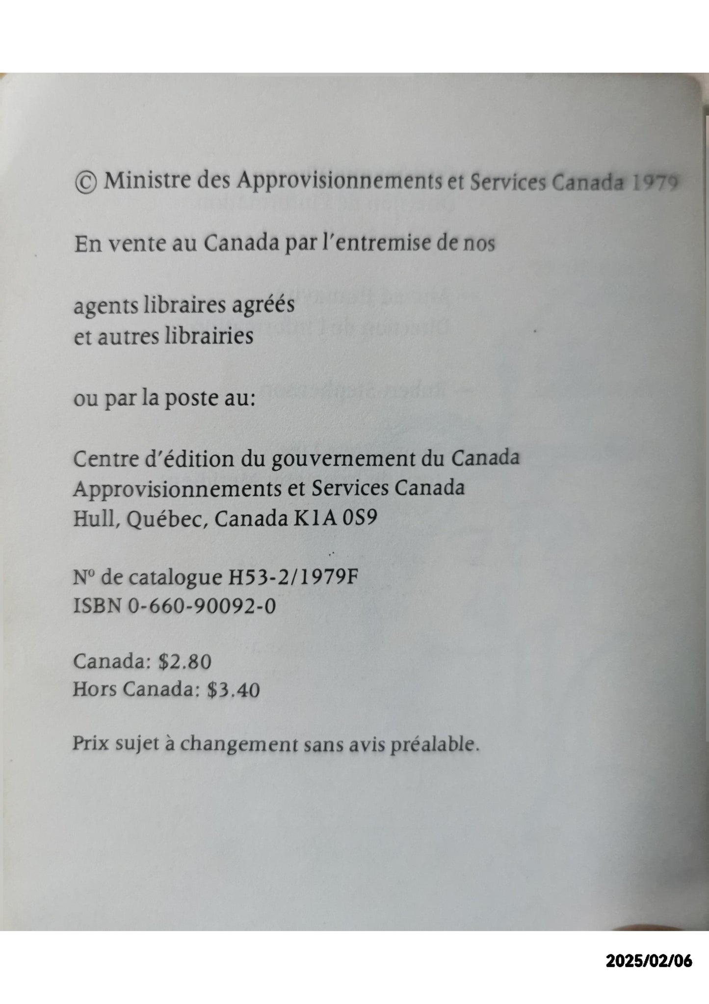 La Mere Canadienne et Son Enfant Paperback by unknown author (Author)