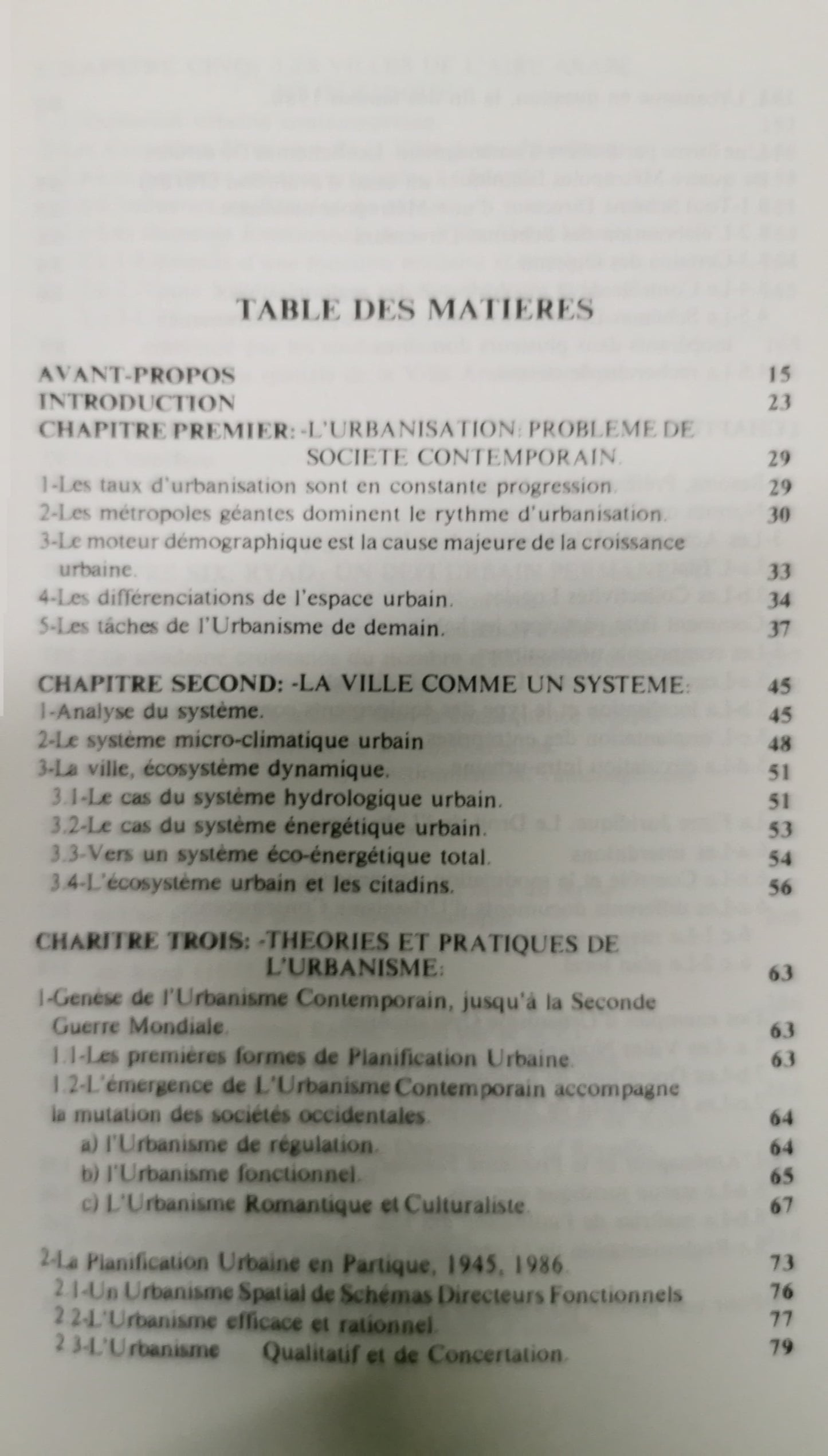 L'urbanisme contemporain et Ryad : réflexions sur l'aménagement urbain arabe et occidental Claude Chaline et Dr. Adib Fares