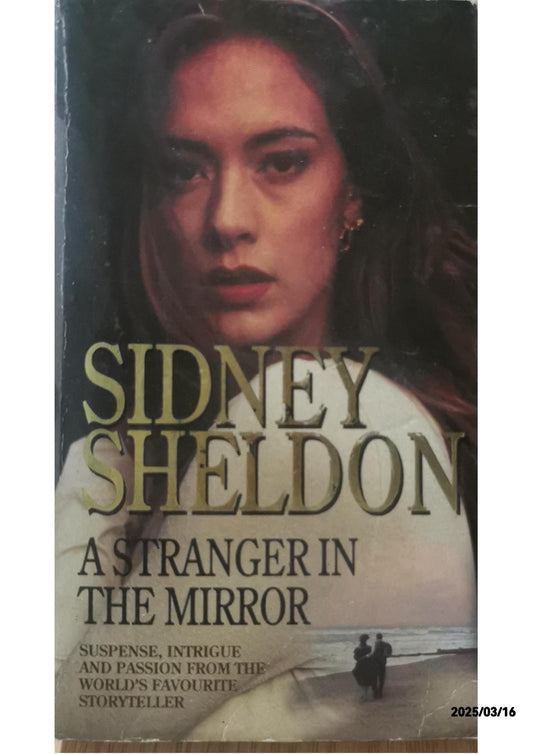 A Stranger in the Mirror - Sidney Sheldon