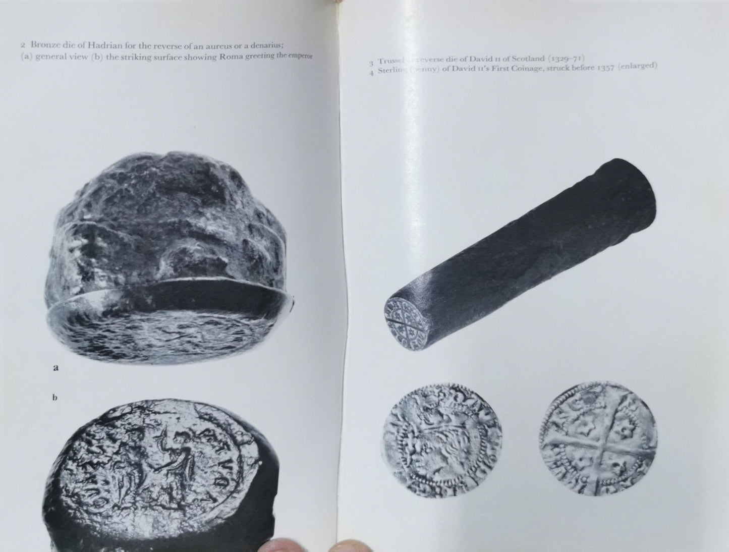 Coins and Archaeology - Lloyd R. Laing