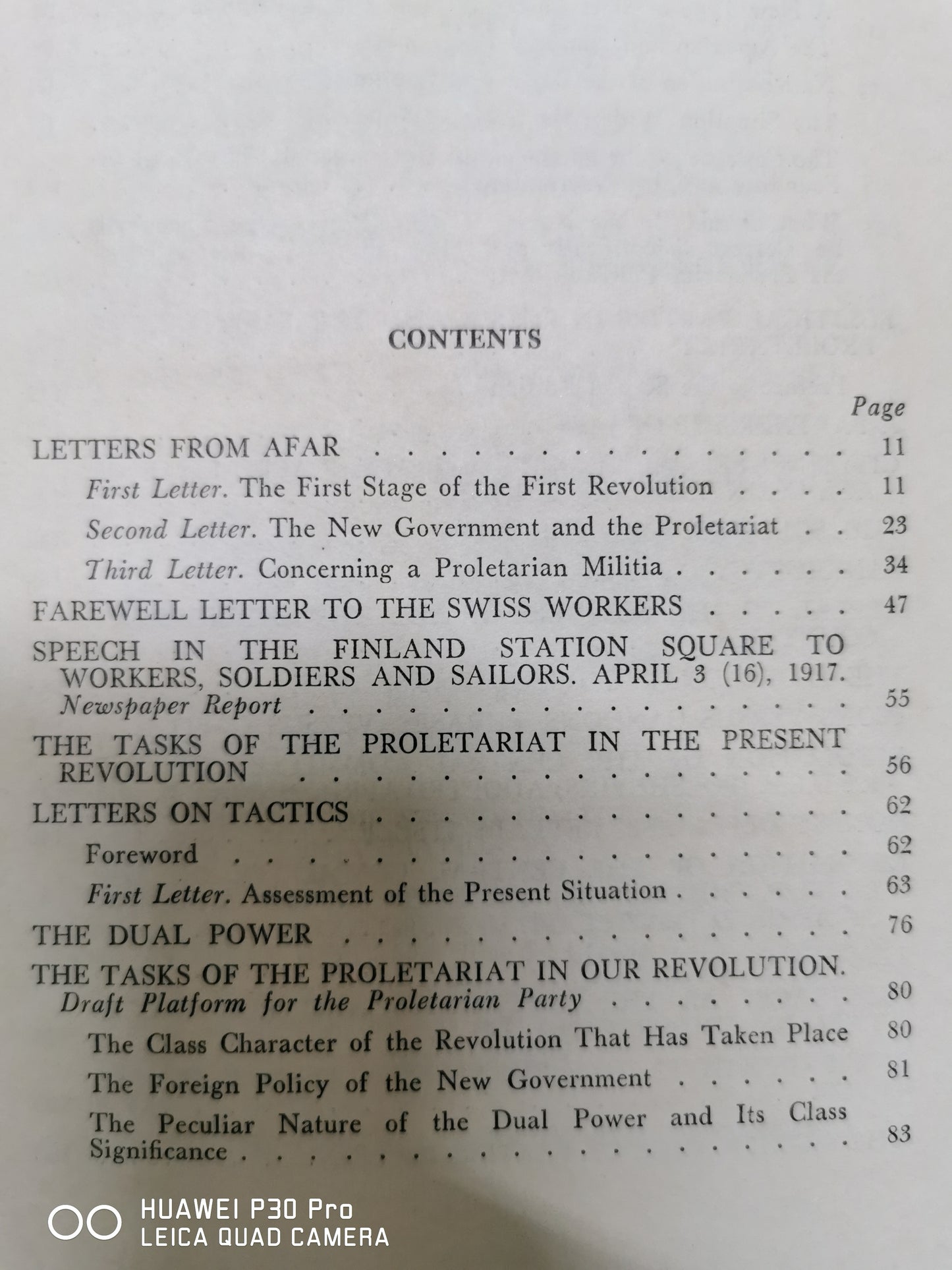 Vladimir I Lenin
Between the Two Revolutions: Articles and Speeches of 1917